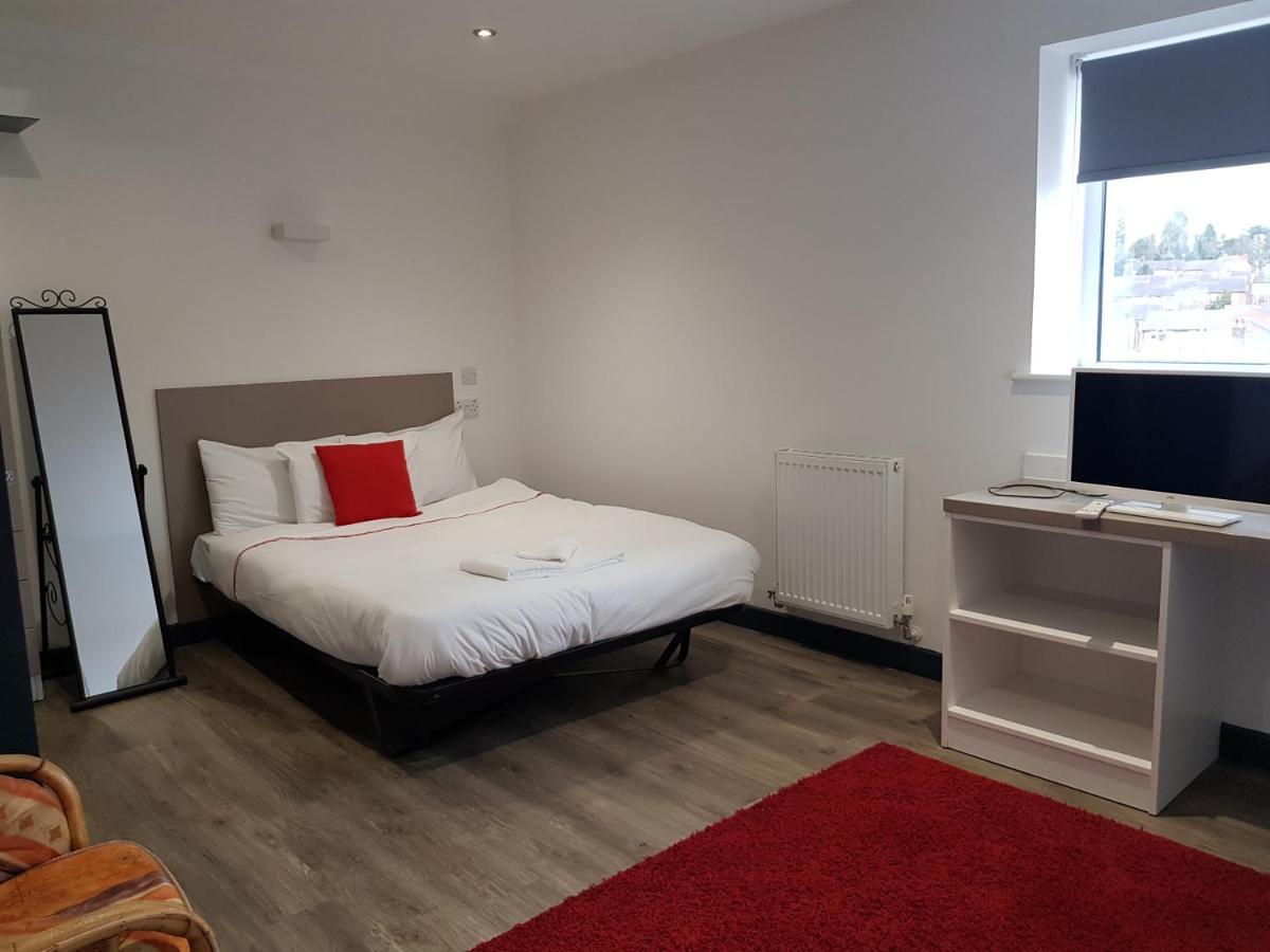 Peace Apartments - Luton Luton  Exteriör bild